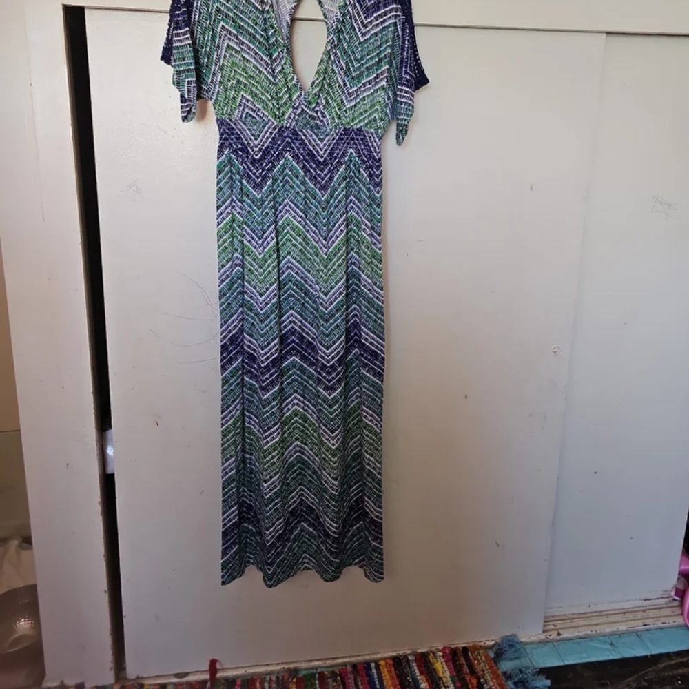 Spense Backless Chevron Maxi Dress - Blue and Green